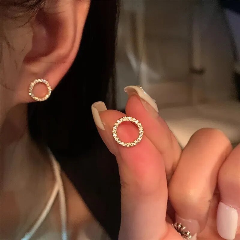Delicate Small Circle Stud Earrings for Women Gold Color Crystal Minimalist Korean Party Summer Fashion Jewelry Accessories