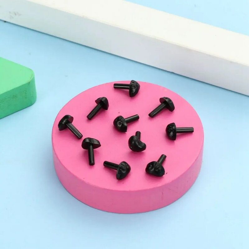 10pcs New Plastic Toys Bear Buttons Dolls Accessories Triangle Nose Safety Parts Doll Noses