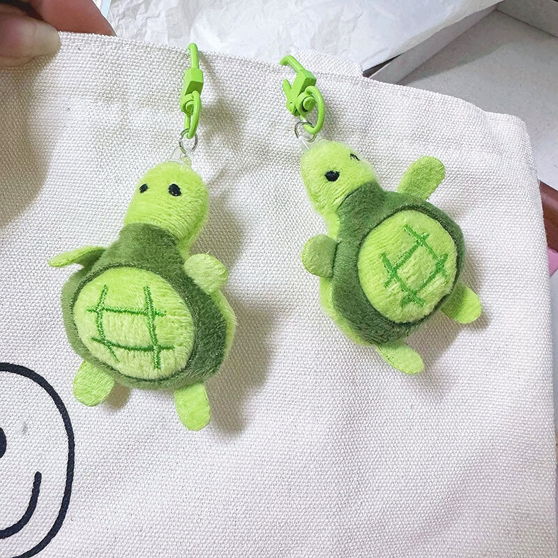 Boneka kura-kura mewah lucu gantungan kunci mainan liontin kartun kura-kura kecil gantungan kunci ransel jimat tas mobil dekorasi hadiah ulang tahun anak