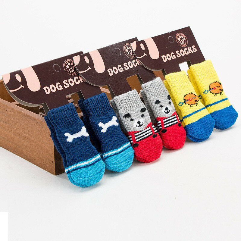 Heißer Verkauf Weiche Pet Strickt Socken Warm Puppy Hund Schuhe Nette Cartoon Anti Slip Kompakt Socken für Kleine Hunde Tragen slip Auf Pfote Protector