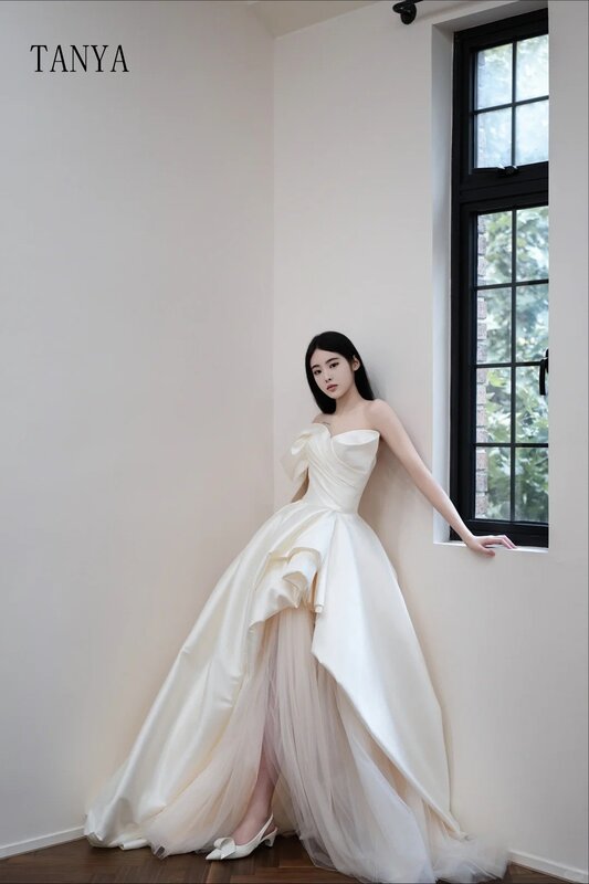 Elegantes Satin und Tüll Brautkleid eine Schulter Schatz Ausschnitt eine Linie Brautkleid High Side Split Mode Brautkleid