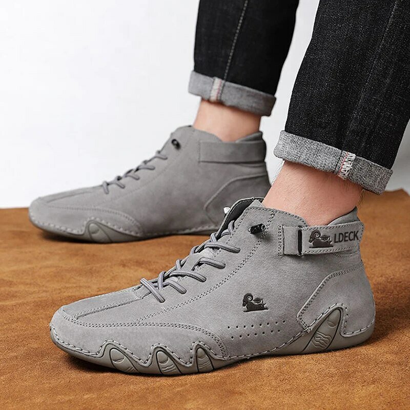 Ankle Boots for Men Outdoor Light Casual Leather Shoes Winter Luxury Men Shoes Male Waterproof Snow Boots 2023 High Top Sneakers