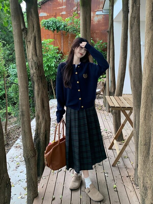 College Style Badge Embroidery Jumper Mid-length Plaid Pleated Half-body Skirt Women Autumn 2023 New Fashion Suit