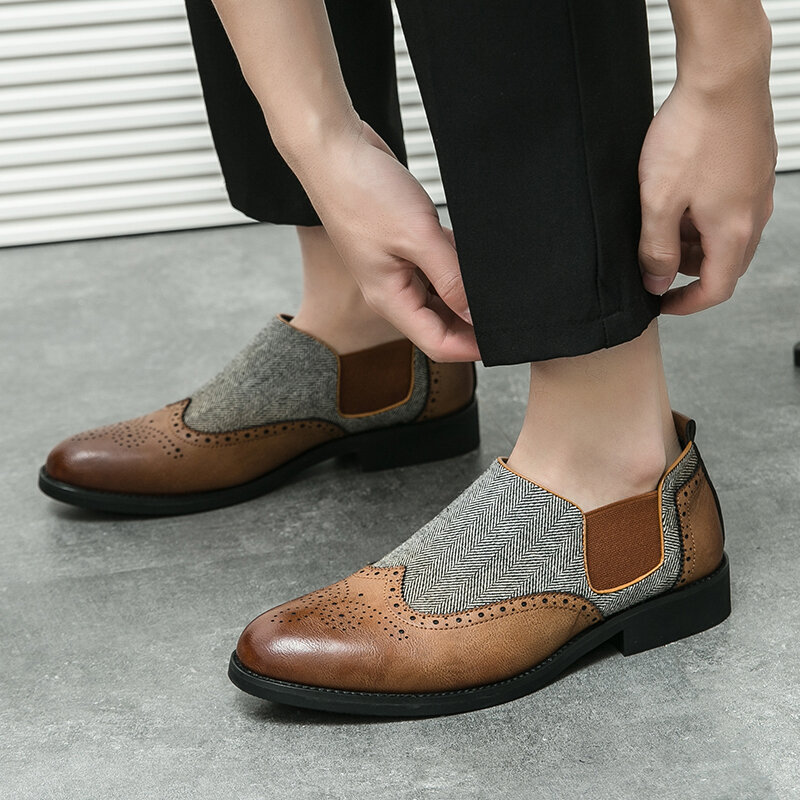 New Men's Classic Career Leather Shoes Fashion Business Casual Driving Shoes Man Brock Handmade Vintage Chelsea Slip-on Loafers