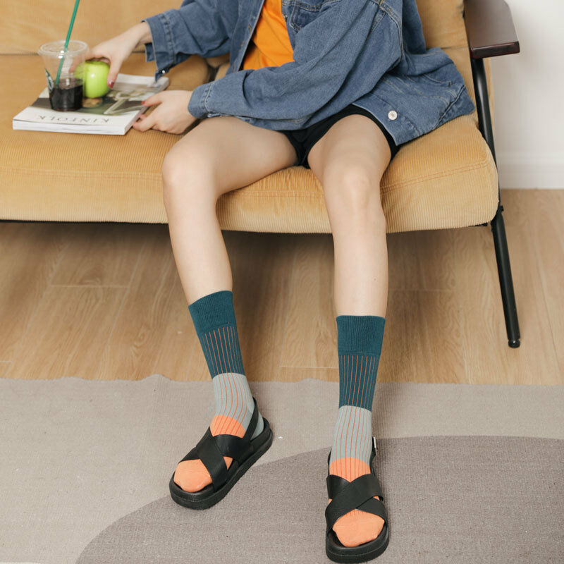 Personality trend neutral socks Japanese and Korean retro style street couple socks