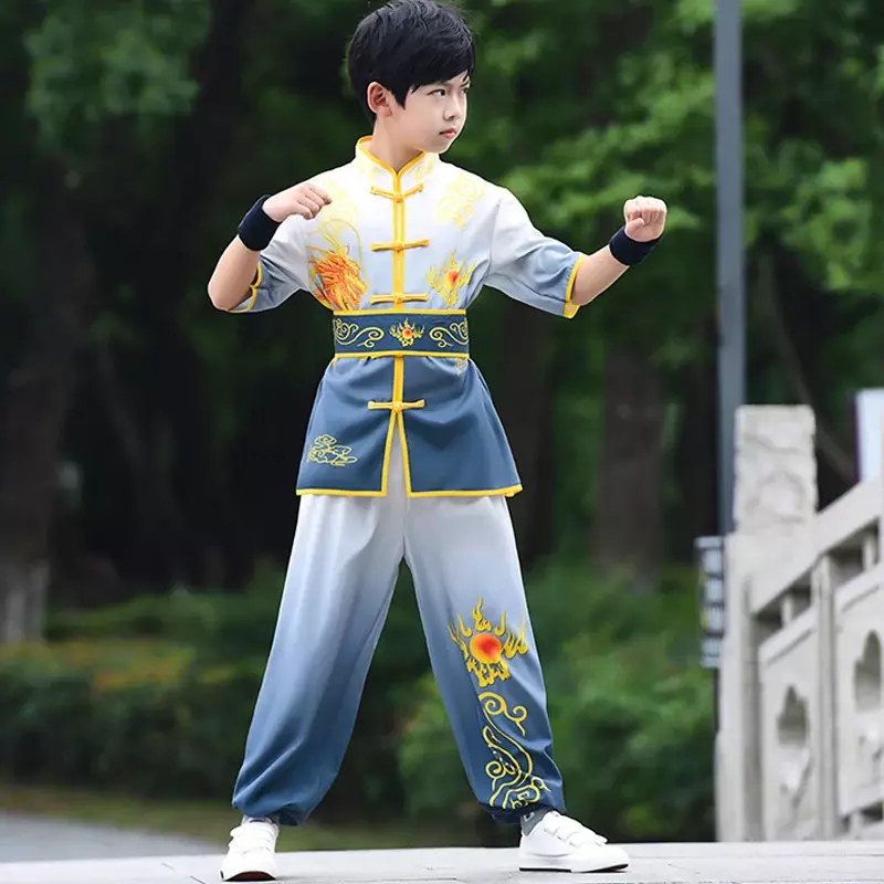 Latihan kinerja seni bela diri, empat musim baju kinerja Hari Nasional Angin Tiongkok