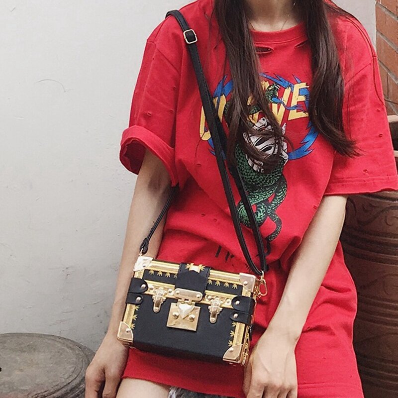 Saco de caixa de temperamento versão coreana, elegante bolsa diagonal de ombro, bolsa quadrada pequena simples feminina