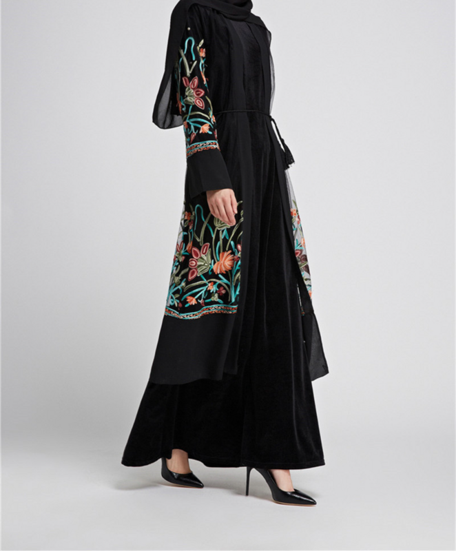 2023 Dubai Spring Summer Banquet Dress Embroidered Cardigan Dress Long Robe Fashion Muslim Outwear Kimono Femme Musulmane
