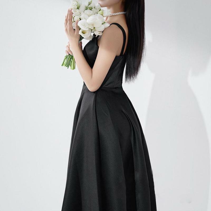 Простое свадебное платье на тонких бретельках для невесты, черное удобное атласное корейское свадебное платье, классические длинные платья с квадратным вырезом