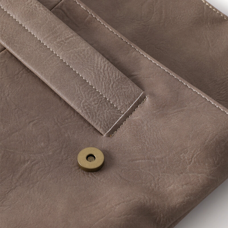 Moda feminina Envelope Clutch Laptop Bag Alta qualidade Leather Messenger Bags para as Mulheres Tendência Bolsa Grande Senhoras Embreagens