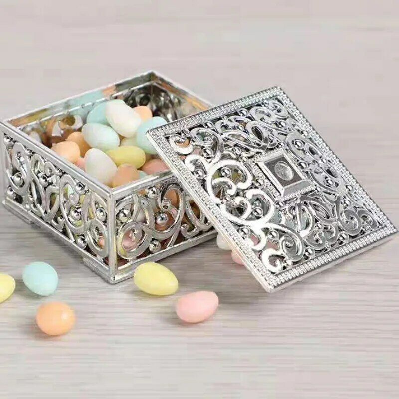レトロな透かし彫りの宝物ボックス,ヨーロピアン金メッキの収納ケース,ジュエリーパッケージ,シルバーメッキのイヤリングボックス