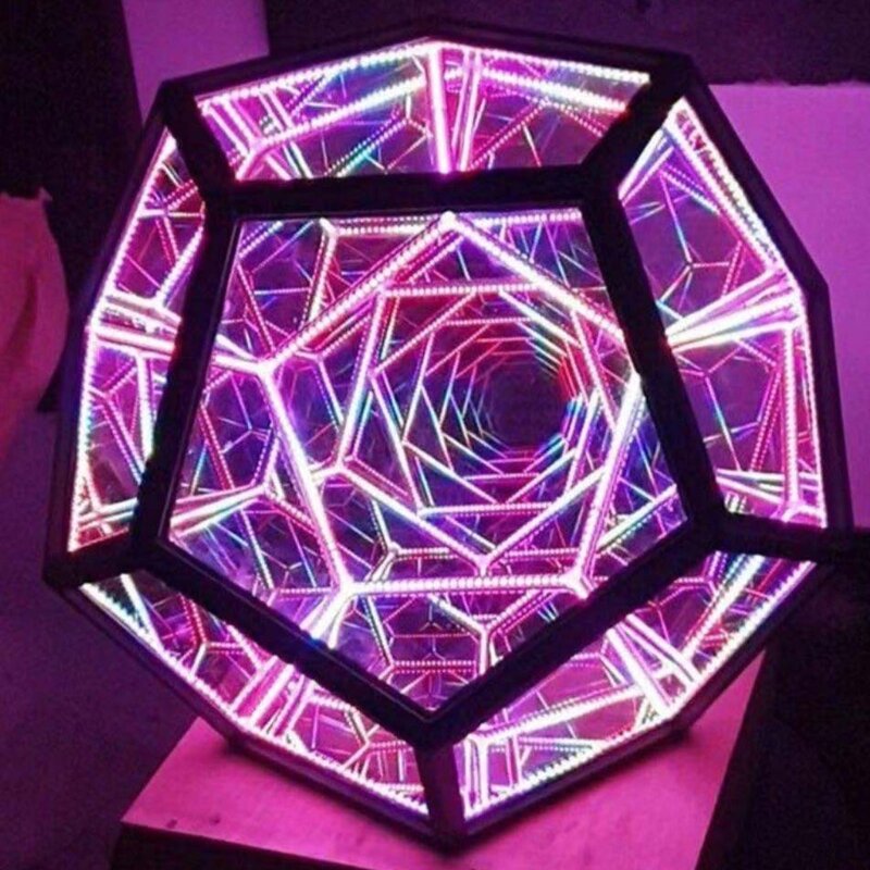 Kolorowe geometryczne dwunastościany światła do gier do sypialni fajne lampy stołowe LED z 7 kolorami dekoracyjna lampa do ładowania Usb