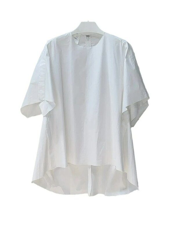 [LANMREM] Asymmetry Design Sunscreen Shirts For Women Round Neck Short Sleeve Casual Loose Blouses 2024 Summer New 26D9119