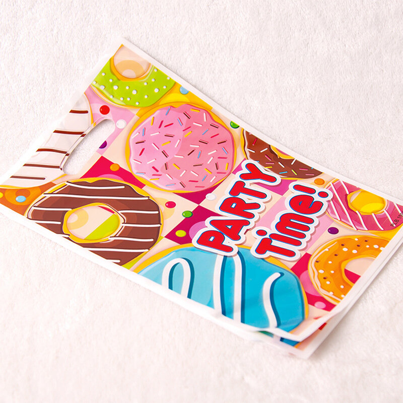 10 teile/los Donut Themen Mädchen Lieblings geburtstags feier Süßigkeiten Überraschung Einweg Kunststoff dekorative Geschenke Beute Tasche