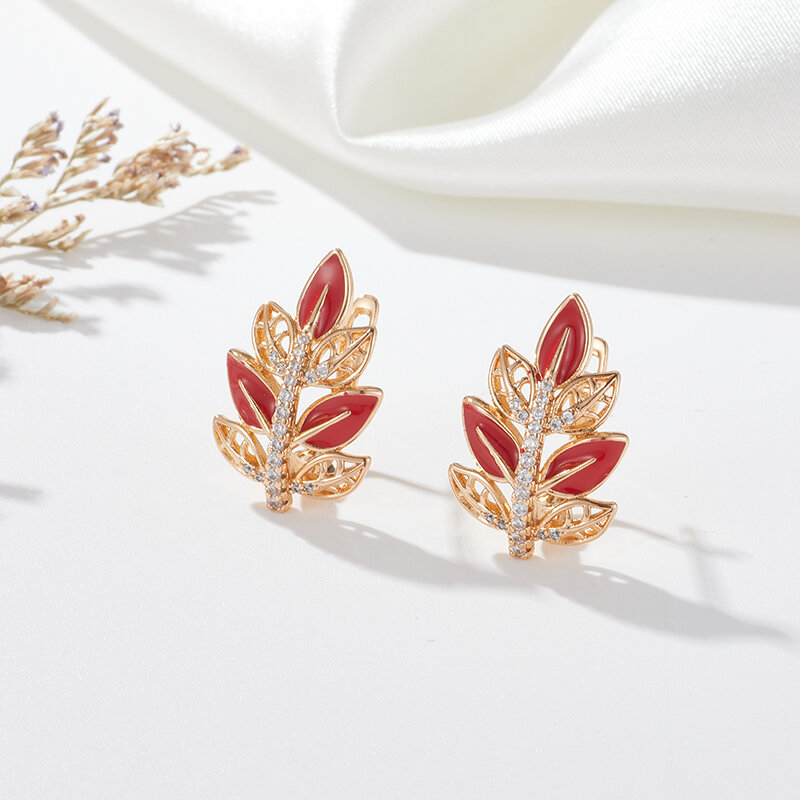 Nyoujyo czerwony liść klonu kolczyki dla kobiet naturalny wosk cyrkonowy inkrustowany luksusową biżuterię 585 kolor różowego złota