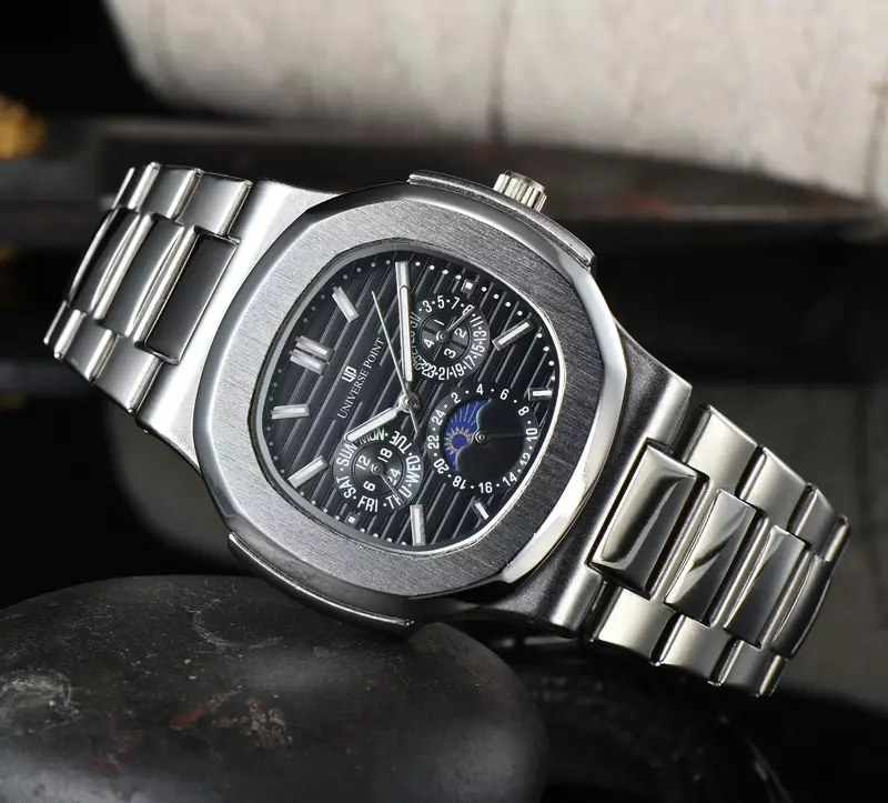 Часы мужские кварцевые Многофункциональные со стальным браслетом и хронографом