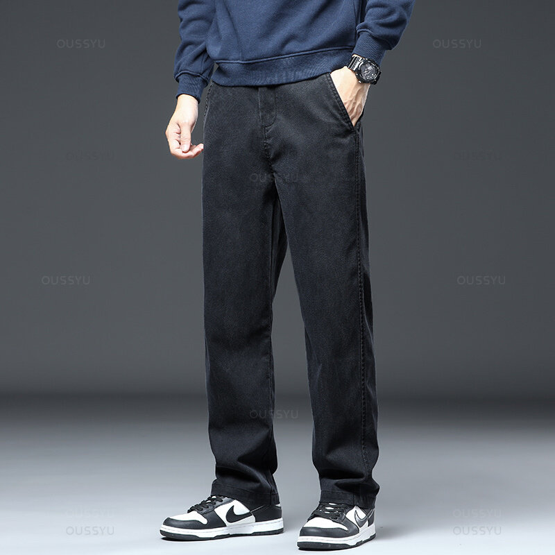 2024 nuovi Jeans in tessuto morbido Lyocell di alta qualità da uomo elastico in vita sciolto dritto quattro stagioni pantaloni in Denim maschile Plus Size 5XL