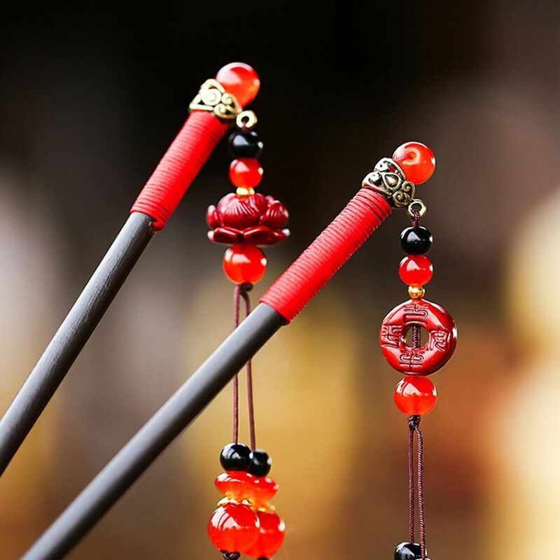 Estilo retro borla grampo de madeira, cabelo vermelho requintado varas, estilo chinês artesanal, fecho menina, moda casamento noiva
