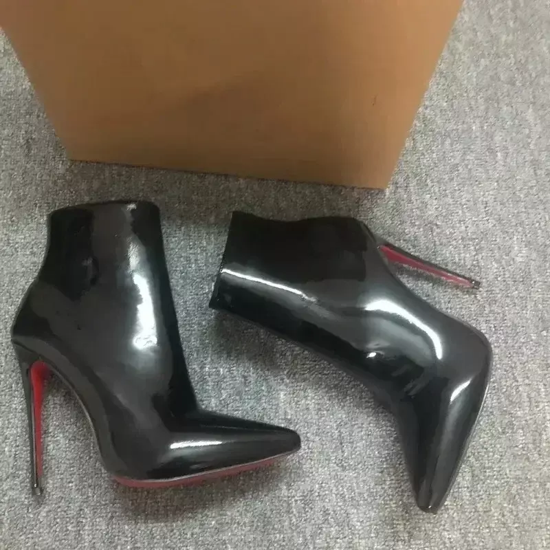 Botas de tornozelo de fundo vermelho cristal para mulheres, sapatos sensuais, dedo apontado, estilete, botas de grife, moda luxuosa, qualidade superior