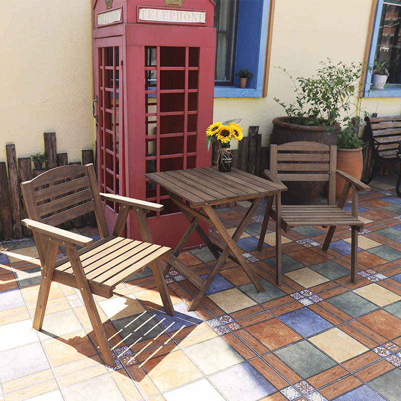 Meja kopi lipat bingkai logam furnitur teras luar ruangan balkon set taman teras kayu dan kursi