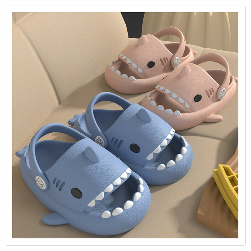 Sandálias anti-colisão de tubarão para crianças, chinelos anti-colisão para o verão, buracos bonitos do bebê dos desenhos animados