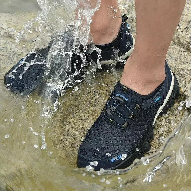 الرجال أحذية رياضية الصيف الخوض شبكة أحذية مريحة الانزلاق على المشي لمسافات طويلة في الهواء الطلق أحذية Zapatos Hombre عادية تسلق الرحلات الأحذية