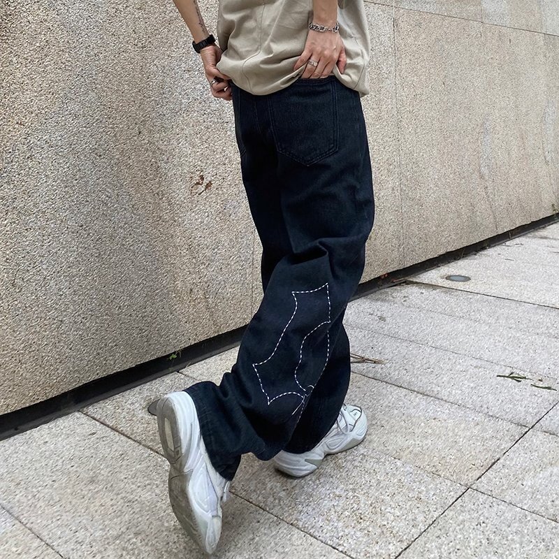Harajuku Letter พิมพ์ Hip Hop Mens สีดำ Streetwear กว้างขาตรงกางเกงยีนส์กางเกง Alt ตรงกางเกงยีนส์ผู้ชายเสื้อผ้า