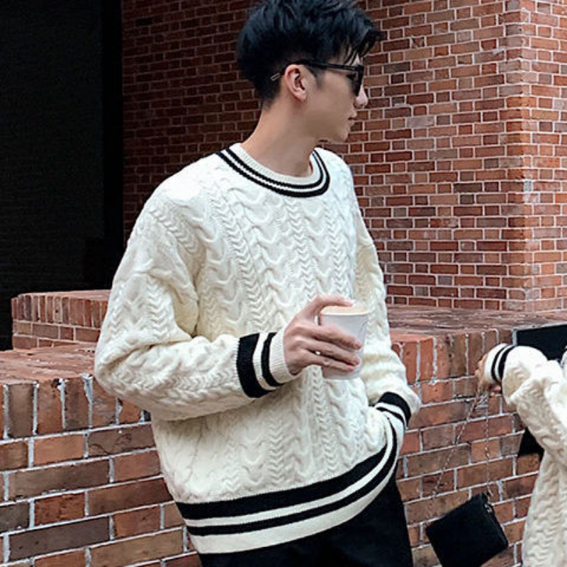 Sweater Rajut Pria Pullover Rajutan Baru 2023 Pakaian Musim Dingin Pria Leher-v Kasual Atasan Korea Slim Fit Sweter Tebal Vintage Putih