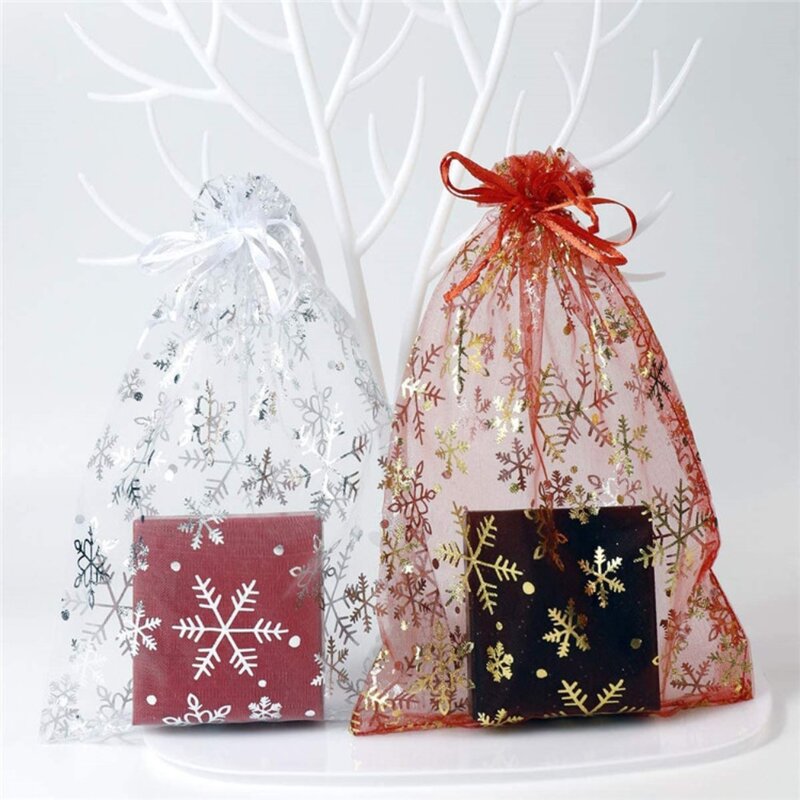 Bolsas de joyería de Organza de Navidad, embalaje de pendientes transparente con cordón, bolsas de dulces con estampado de copo de nieve, 50 Uds./lote