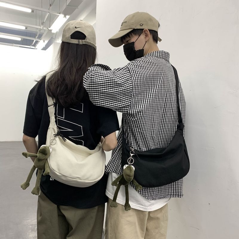 Marca de moda saco do mensageiro saco de ombro da lona dos homens casual all-match saco das mulheres 2022 novo japonês dos homens saco de lona