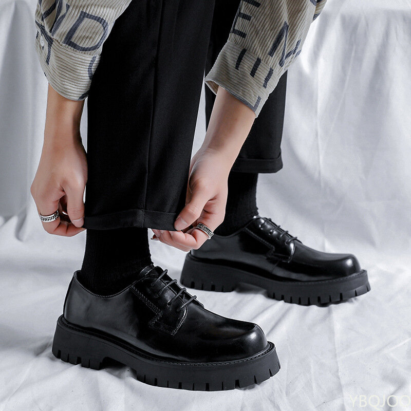 ผู้ชายรองเท้าสบายๆหนังรองเท้า Man ญี่ปุ่น Harajuku เกาหลี Streetwear แฟชั่นธุรกิจหนังแต่งงานรองเท้า