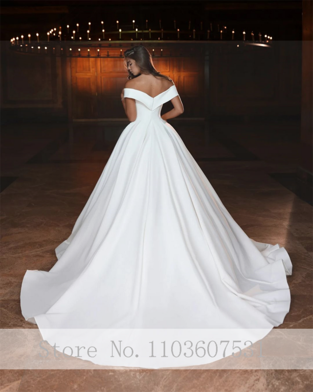 Princess Off the Shoulder Satin Ruched Wedding Dress Ball Gown Backless Wedding Guest Bridal Gown with Train vestido de novias