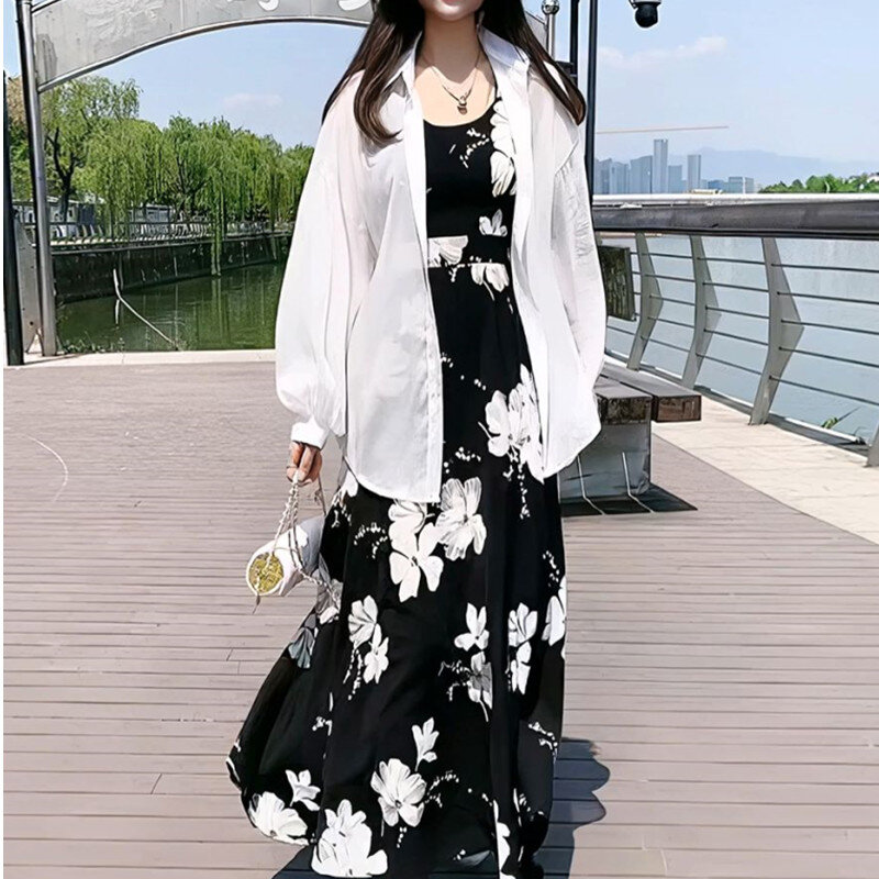 2024 wiosna/lato nowa koreańskie wydanie średniej długości z nadrukiem bez pleców seksowna sukienka w paski wakacyjna sukienka plażowa