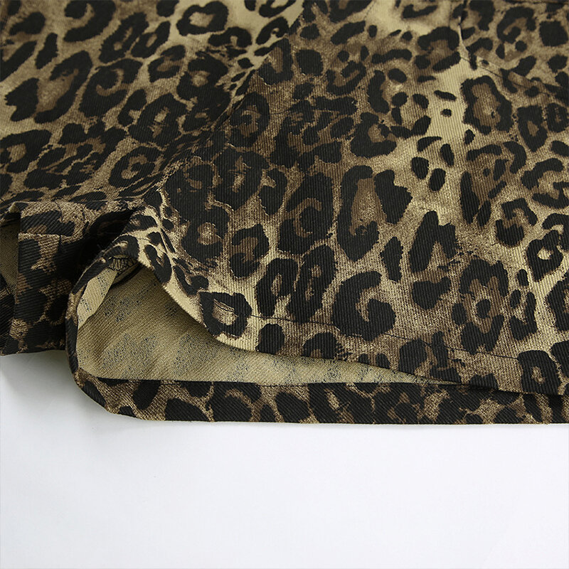 OMSJ-pantalones cortos Retro Harajuku con estampado de leopardo para mujer, ropa Sexy de ocio, a la moda, con botones y cremallera, sencillos y elegantes, para verano, 2024