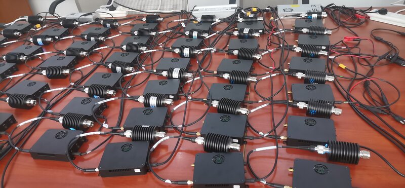جهاز إرسال واستقبال لاسلكي NLOS-UAV ، القياس عن بعد الفيديو UAS UGV ، وصلة RC ، تردد التنقل ، نظام التحكم عن بعد ، مروحية كهربائية ، OFDM ، 30 كجم