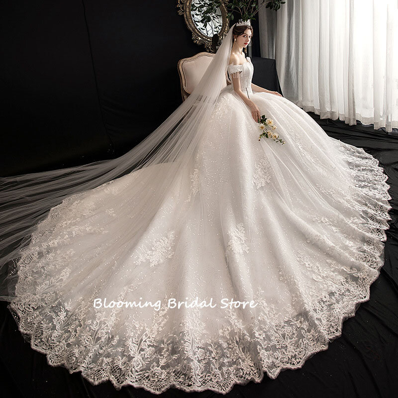 Luxury Strapless Lace Applique Bridal Gowns Custom Made Ball Gown Wedding Dresses Vestido De Novia for Marriage