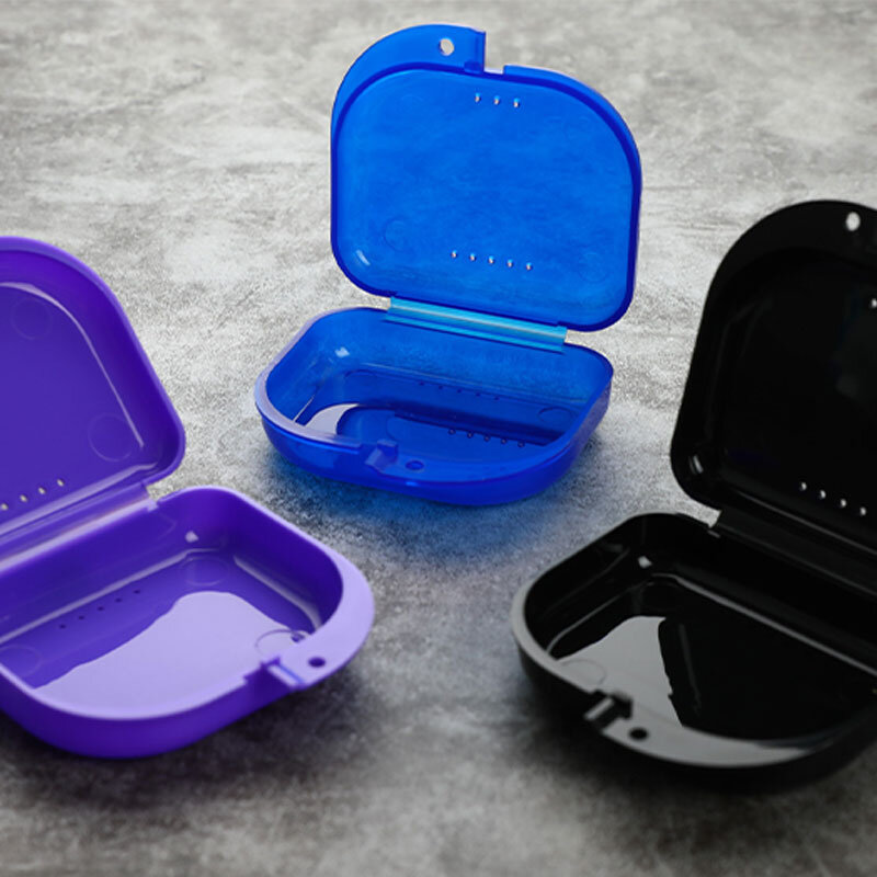 Retainer Case Mouth Guard Case Orthodontic Denture Storage Container Carabiner Hook Air Vent Holes Dental Teeth Retainer Box