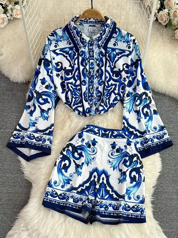 Summer Holidays Blue and White Porcelain Two Piece Suit Women Flare Sleeve Loose Shirt Top + Flower Printed Pocket Shorts Sets