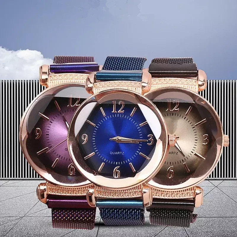 Neue 1pc Frauen Uhr Mode wilde neue Uhr Magnet Schnalle Luxus Mode Damen geometrische römische Ziffer Quarz werk Uhr