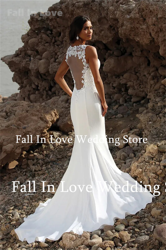 2024 New Beach White Wedding Dress V-Neck Sleeveless Lace Appliques Mermaid Satin Bridal Gown Floor-Length Wedding Party Dress