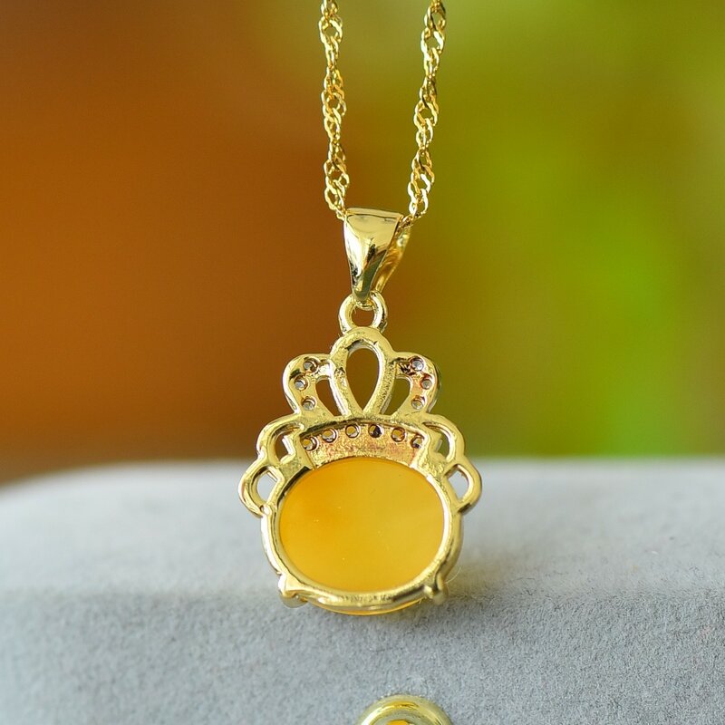 Collana di ambra naturale accessori per gioielleria raffinata da donna vera pietra preziosa curativa collane con ciondolo a corona di ambra baltica regali da donna