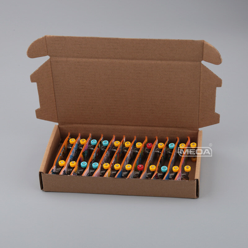 12 stili Pattern Box Packag principiante Mini Finger Skateboards kit fai da te superficie smerigliata lega Finger Skateboard Indoor Home Toys
