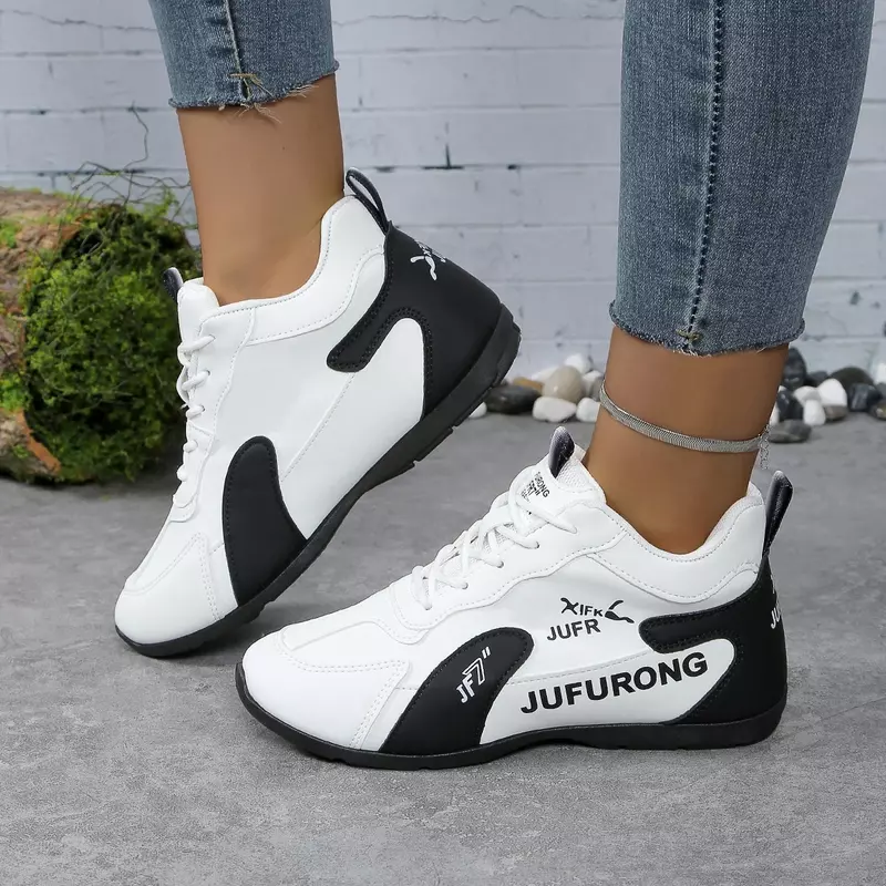 Women Sneakers 2024 New Summer Fashion Breathable Woman Mesh Lace Up Sports Shoes for Women Platform Walking Designer Sneakers
