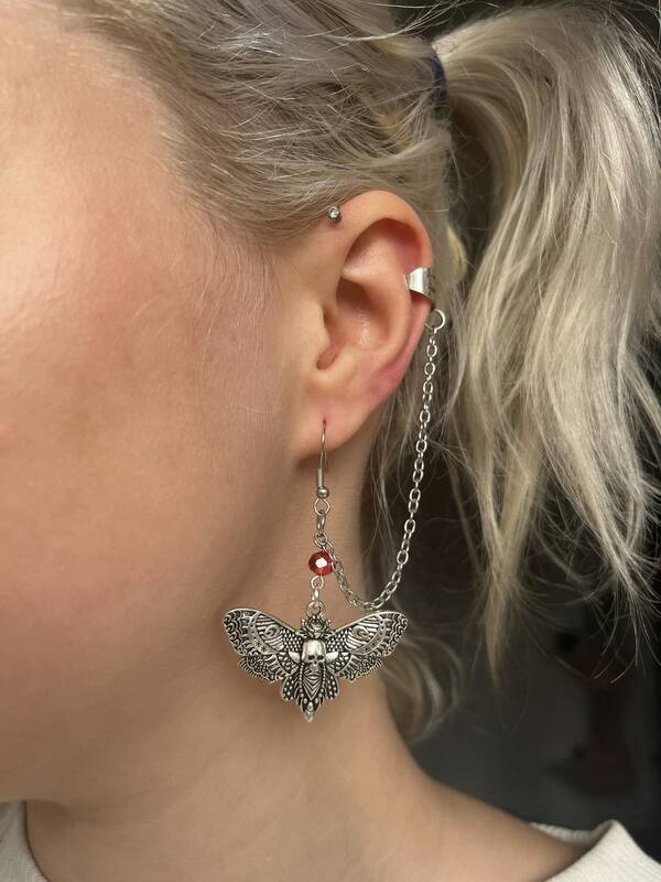 Death Head Moth Earrings, Goth Ear Cuff, Gothic Jewelry, Gothic Earrings, Punk earrings, Ear Cuff Chain Earrings,Silver Ear Cuff