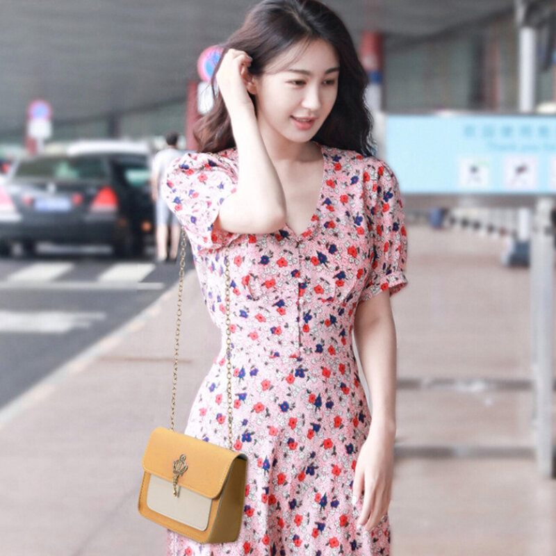 Macaron-Bolso cuadrado pequeño para mujer, bolsa de teléfono de un solo hombro, cadena de corona, Color a juego, moda, nuevo
