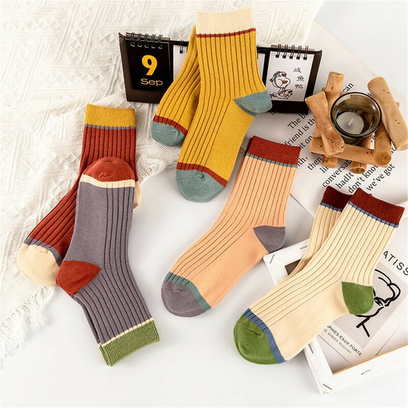 1pairs Striped Women Socks Harajuku Retro Solid Color Mid-Tube Socks Autumn Winter Breathable Sweat-Absorbent Sock For Women New