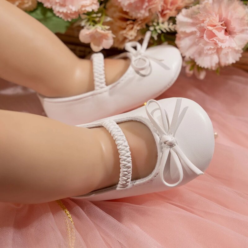 Модные весенние туфли для маленьких девочек с бантом, Нескользящие туфли под платье с розой на мягкой подошве для новорожденных девочек, обувь для первых шагов, обувь для малышей
