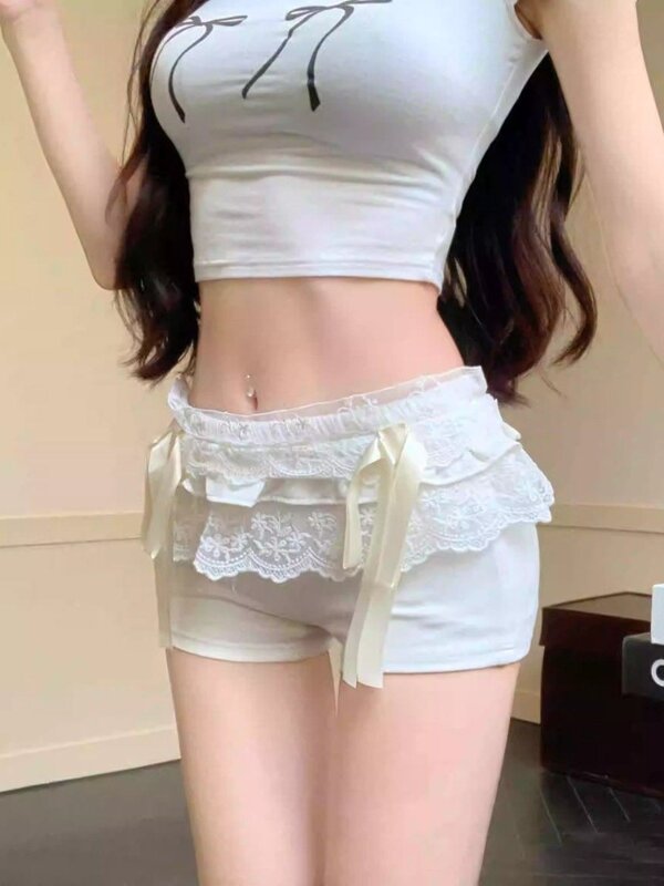 QWEEK Coquette Y2k renda Kawaii lucu celana pendek putih wanita Hotsweet gadis desain seksi Jepang celana pendek Harajuku 2024 musim semi musim panas