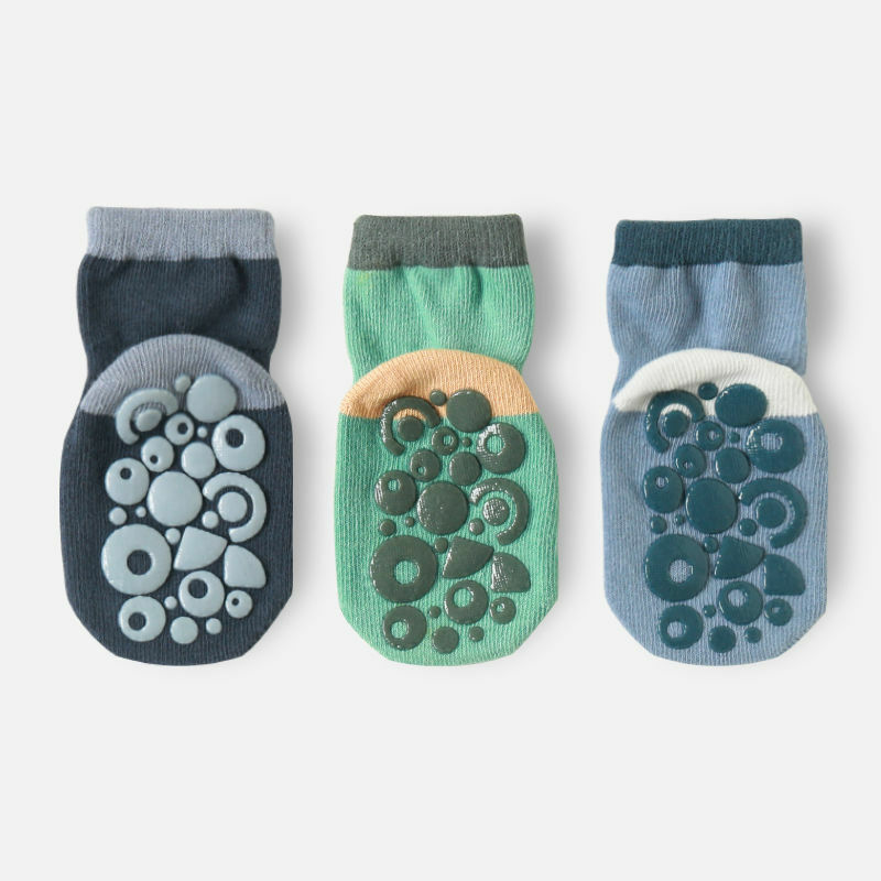 Осенне-зимние детские носки, детские носки для пола, детские Нескользящие носки из чесаного хлопка для малышей, носки для новорожденных из хлопка с рисунком