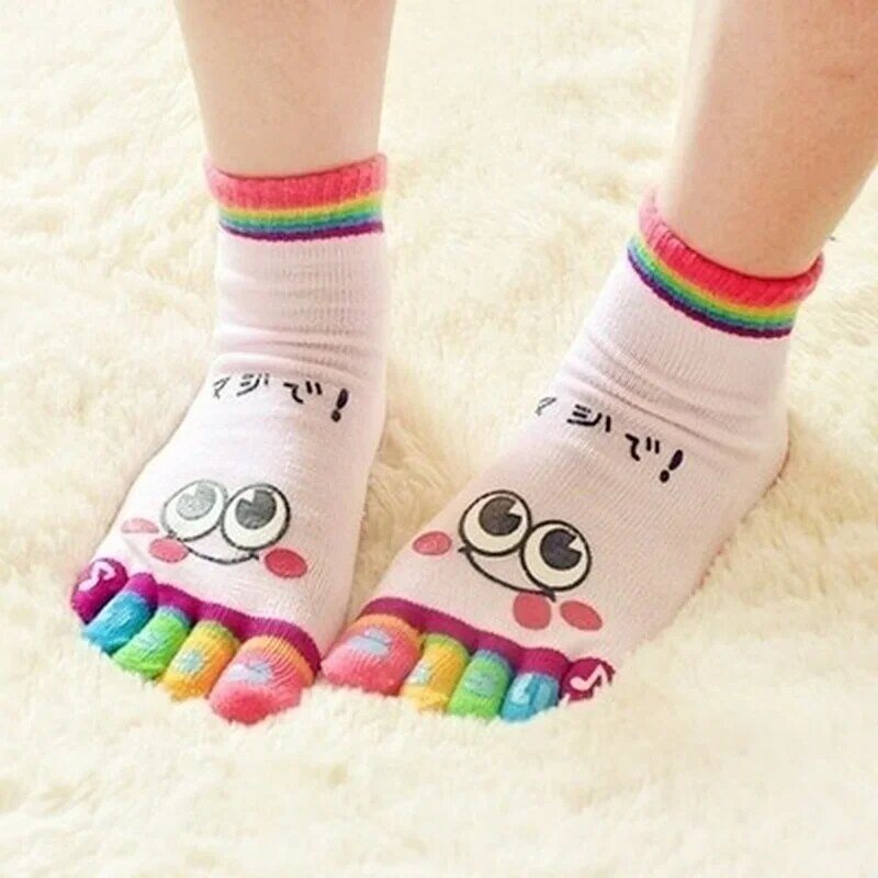 Sports Cotton Spring and Autumn Thick Split Toe Socks Thumb Socks Short and Cute Breathable and Sweat Wicking Socks